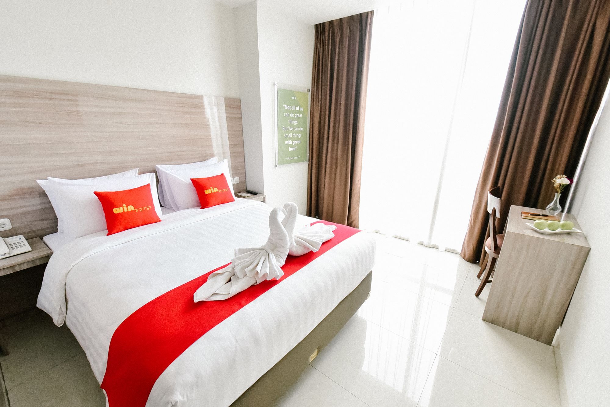 Win Grand Hotel Bekasi Exteriér fotografie